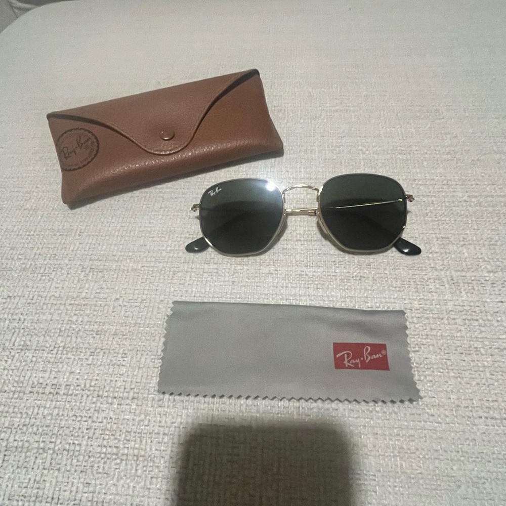 Ray-Ban Hexagon (RB3548-N)